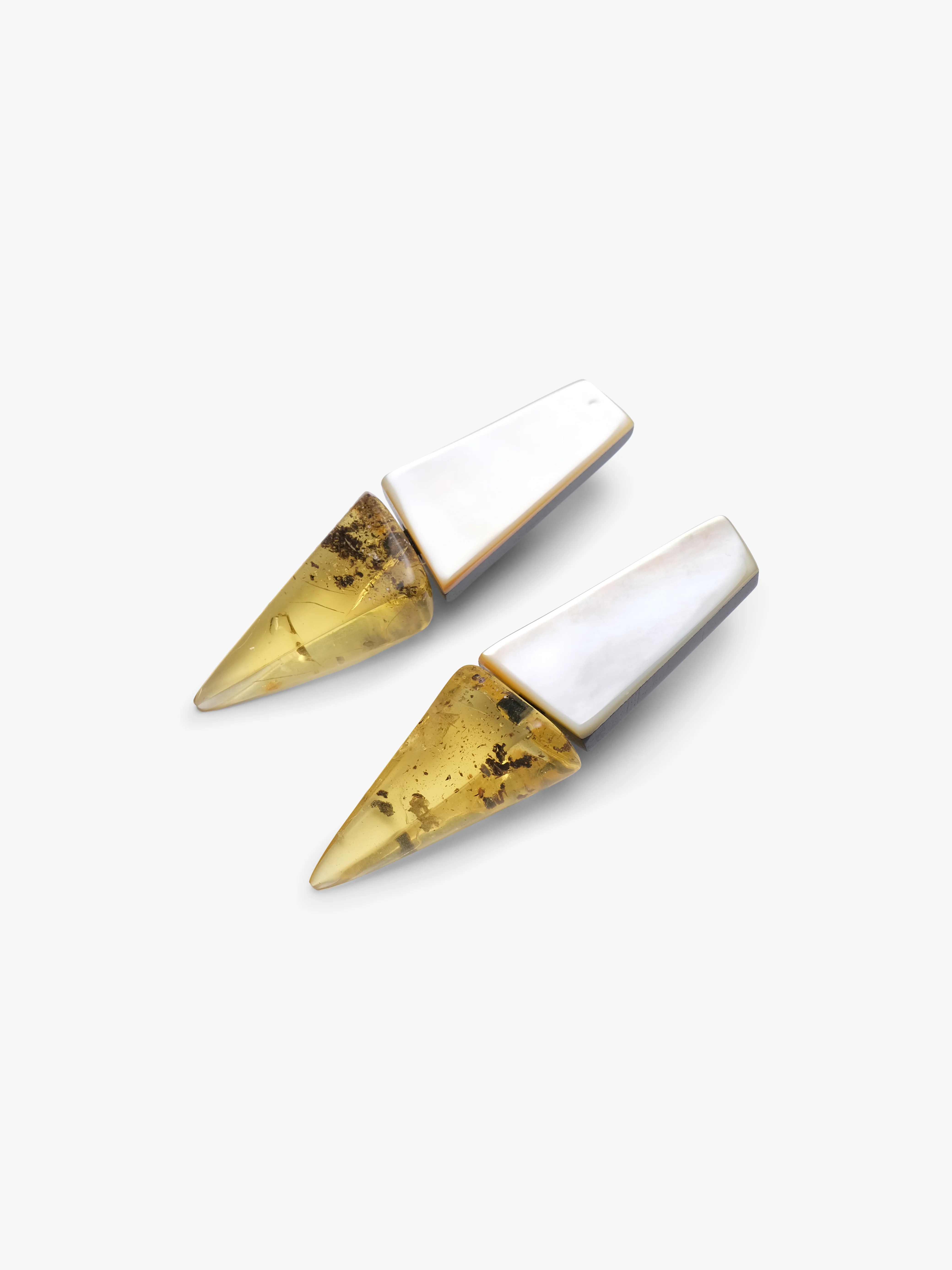 Earrings: amber, mother of pearl - Image 3