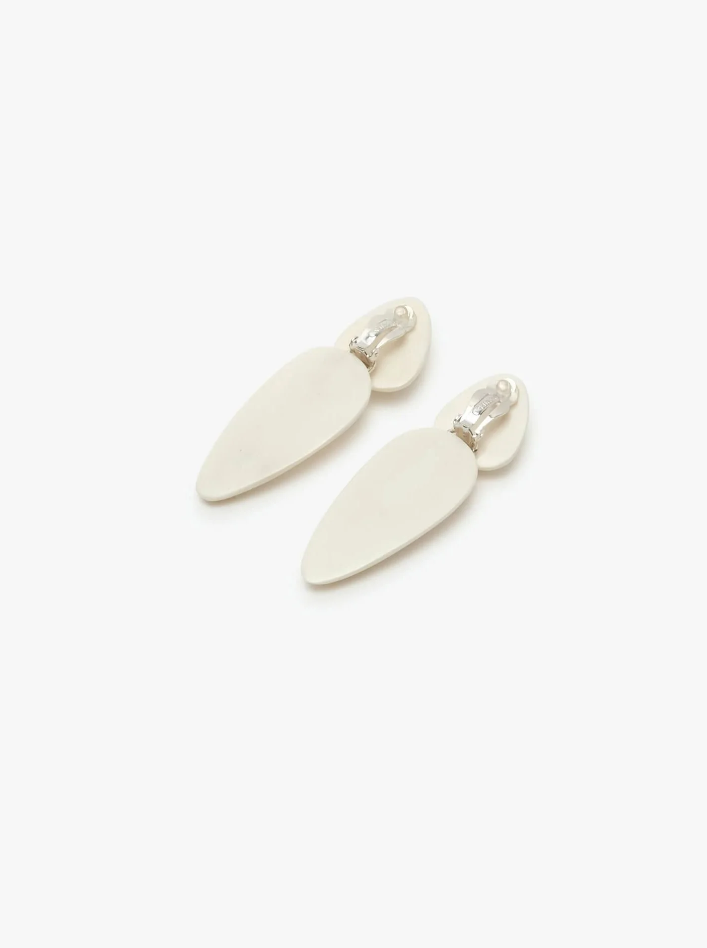 Sao Paulo earrings: bone - Image 4