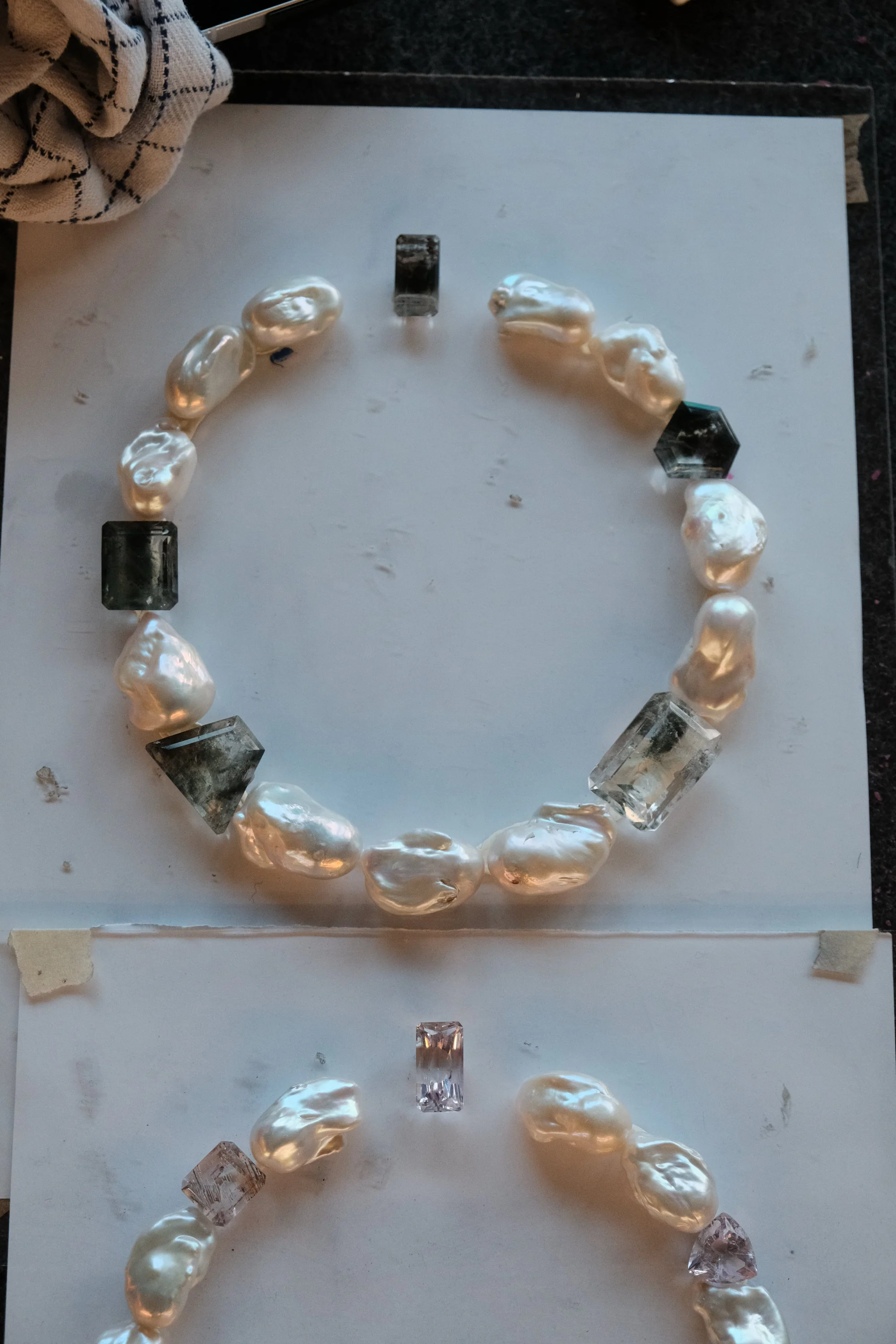 Necklace: baroque pearl, garden quartz - Image 2