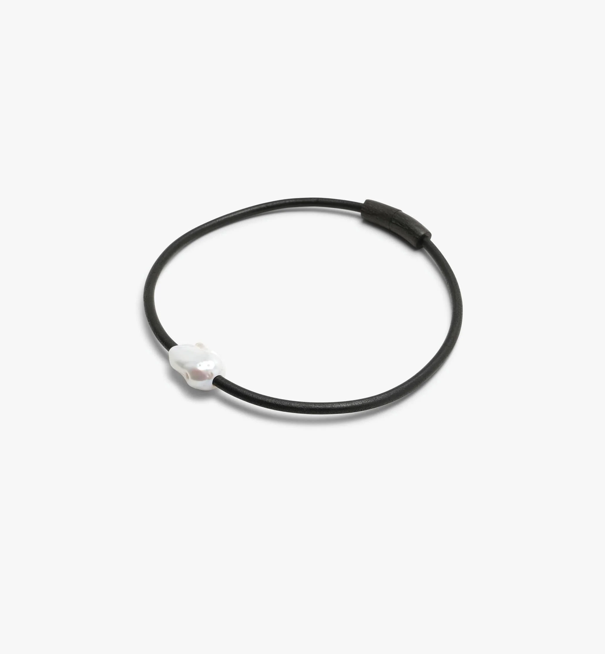 Lyséa necklace: leather, baroque pearl - Image 3