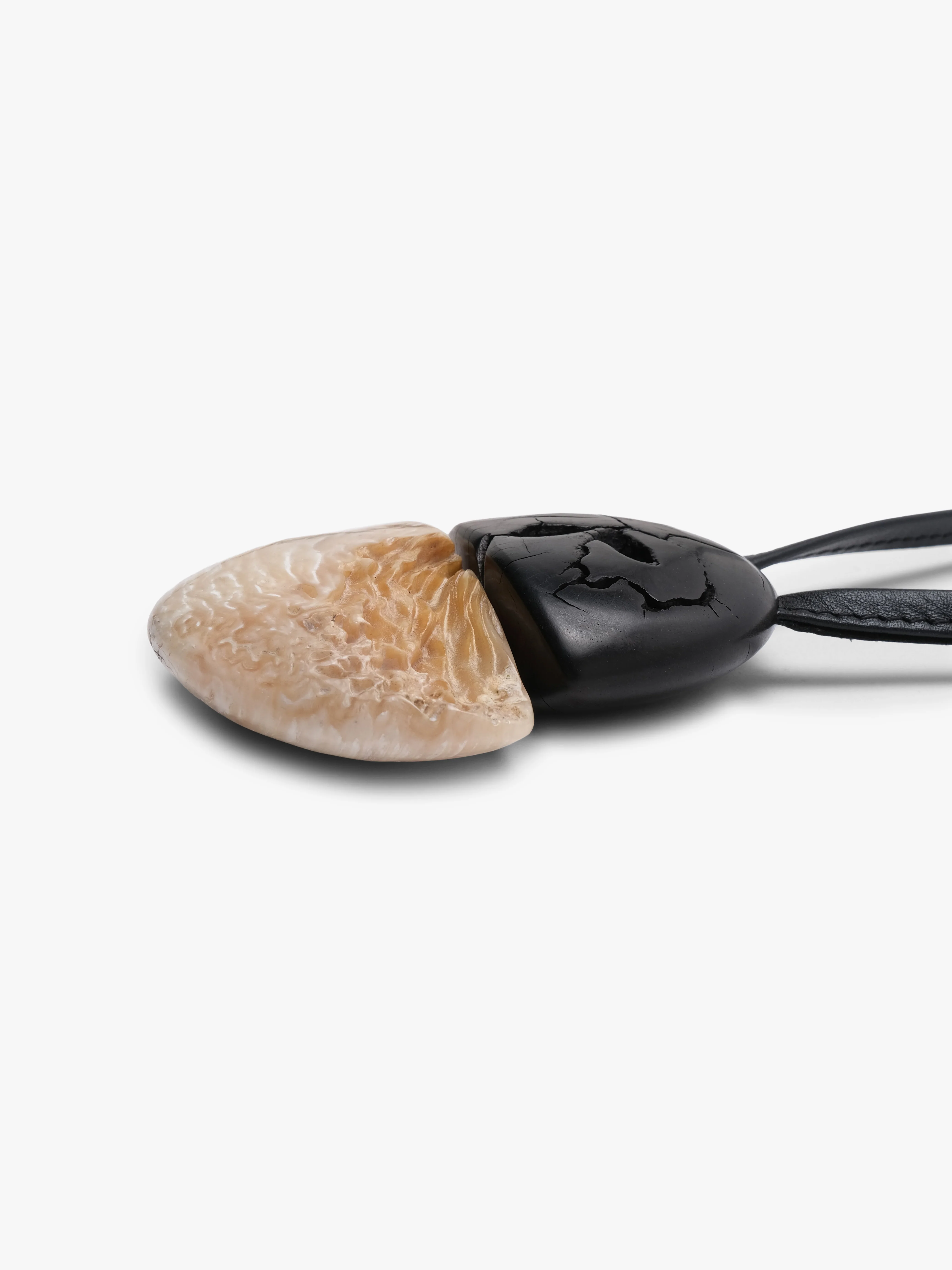 Pendant: ebony, musk ox horn - Image 4