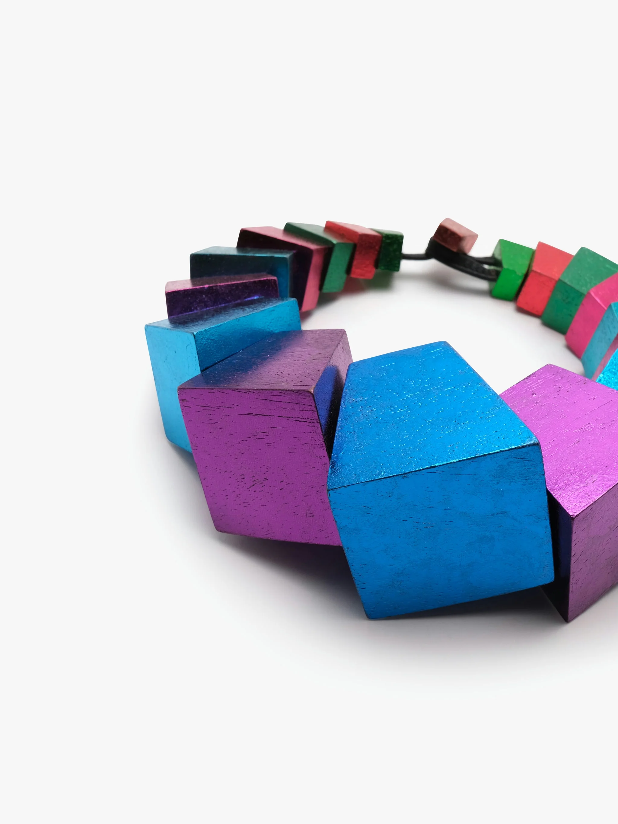 Solis necklace: acacia, metallic foil - Image 3